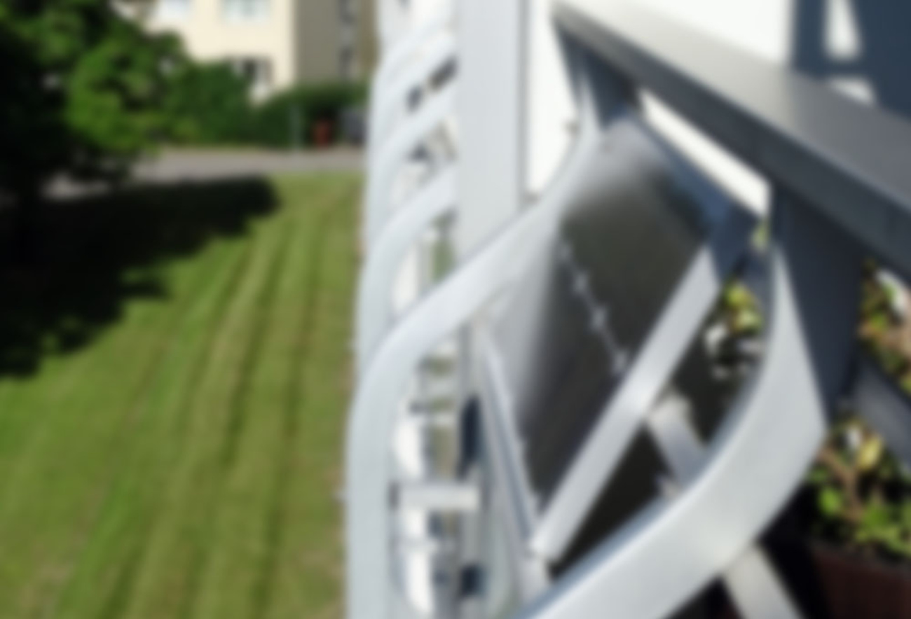 Balkon&shy;kraftwerk bei K&B Elektrotechnik in Griesheim
